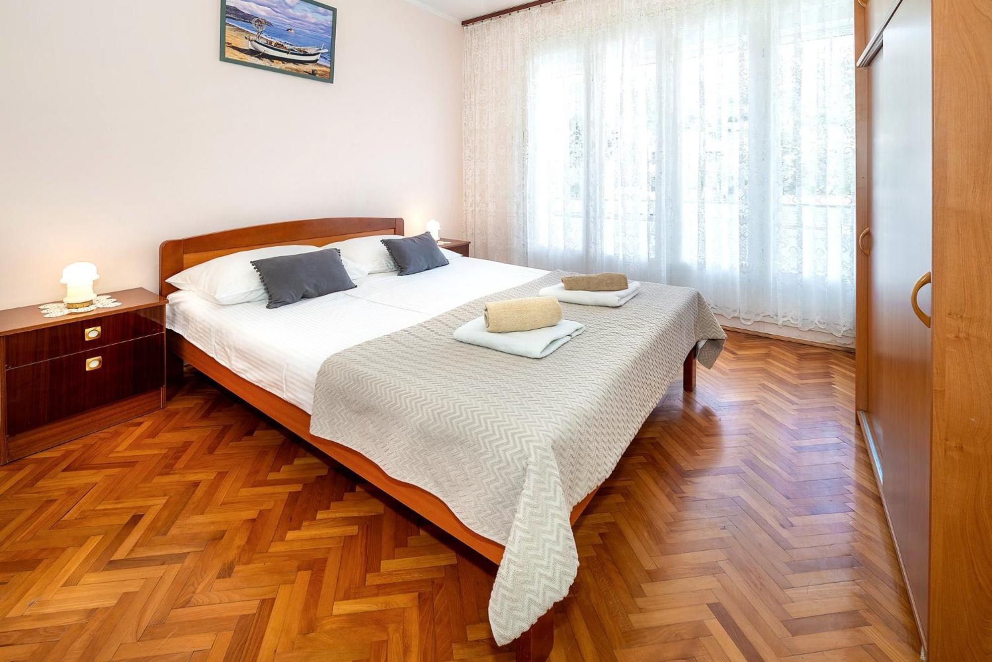 Apartments Nada & Ivan With Terrace Baska  Ngoại thất bức ảnh