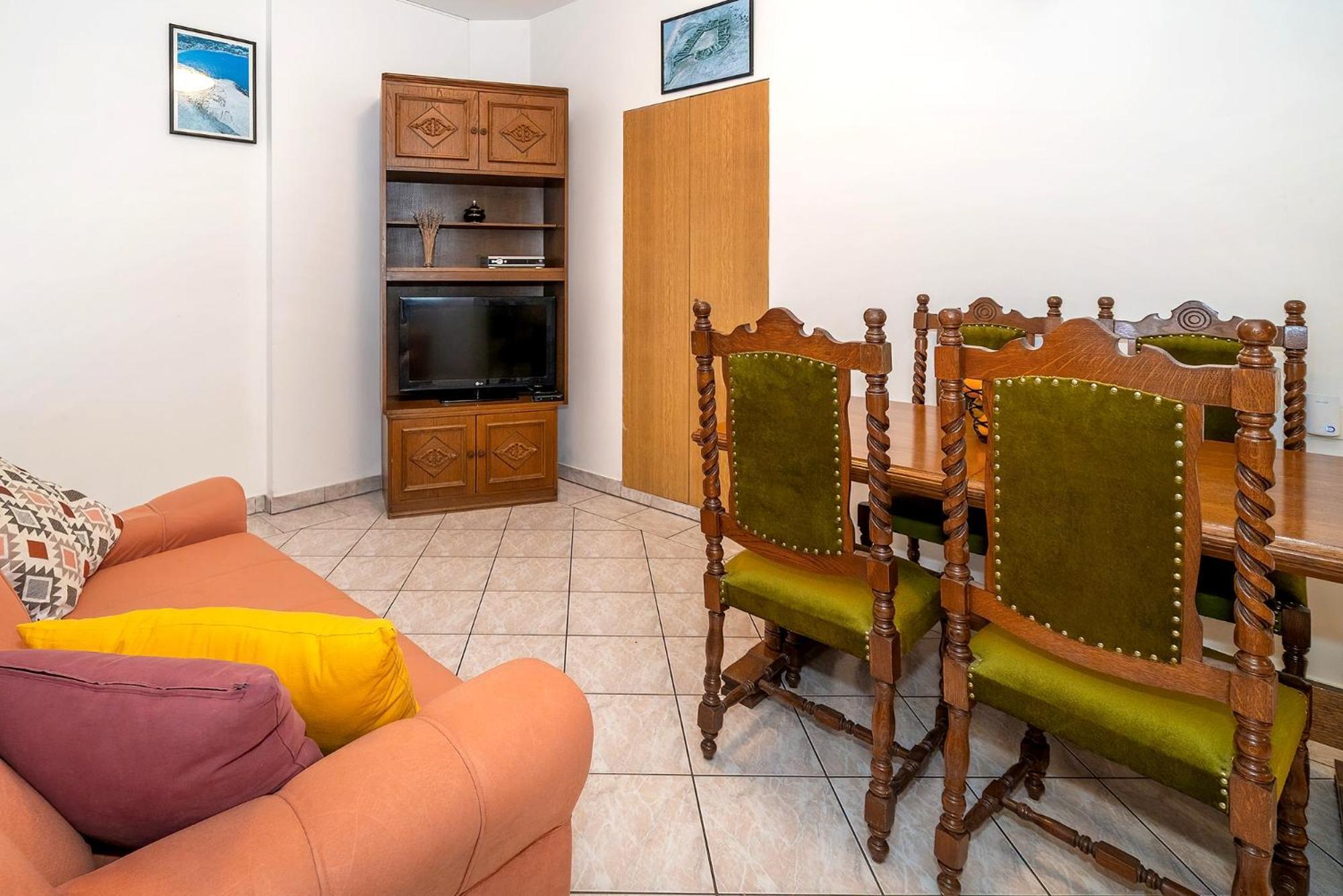 Apartments Nada & Ivan With Terrace Baska  Ngoại thất bức ảnh