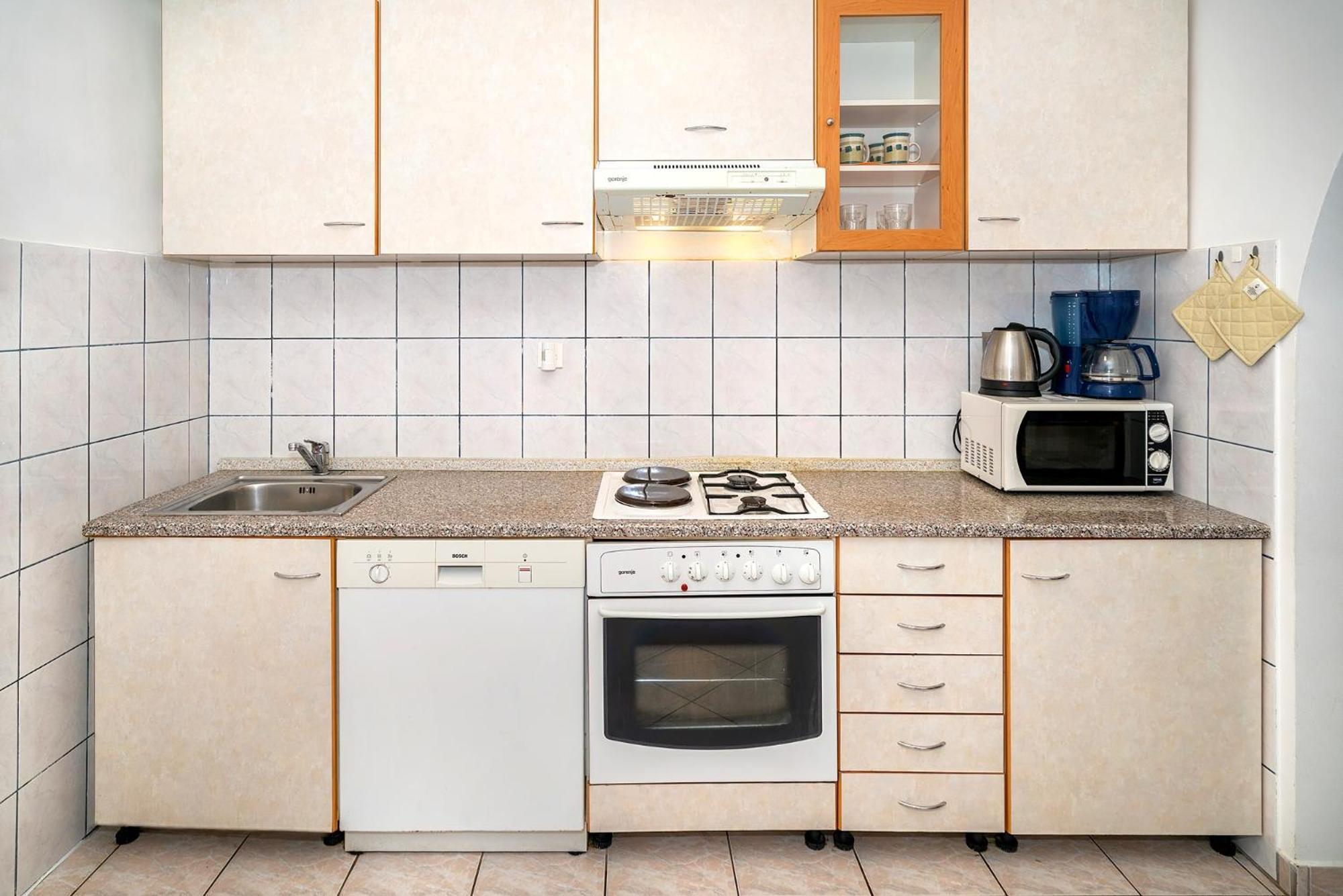 Apartments Nada & Ivan With Terrace Baska  Ngoại thất bức ảnh